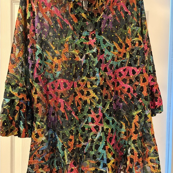 Colorful Patterned Button-Up sparkle - Picture 3 of 9